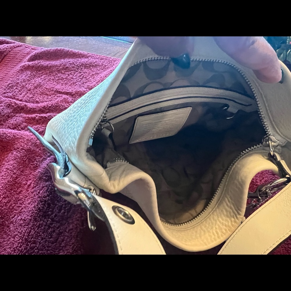 Coach Cream Soft leather Crossbody - Picture 10 of 10
